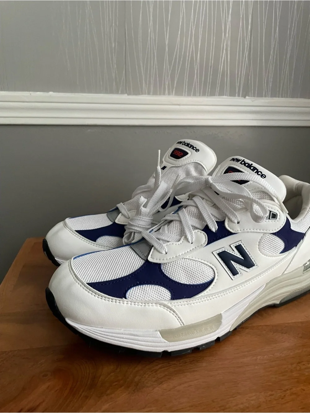 New Balance 992 Made in USA White Blue Navy Men’s Size 13 M992CA Sneakers NIB